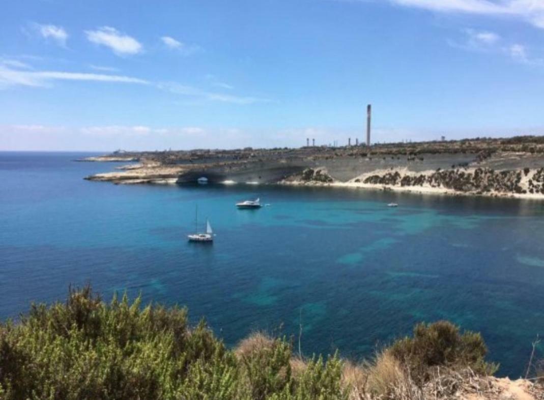 Claire'S Court Apartamento Marsaxlokk Exterior foto