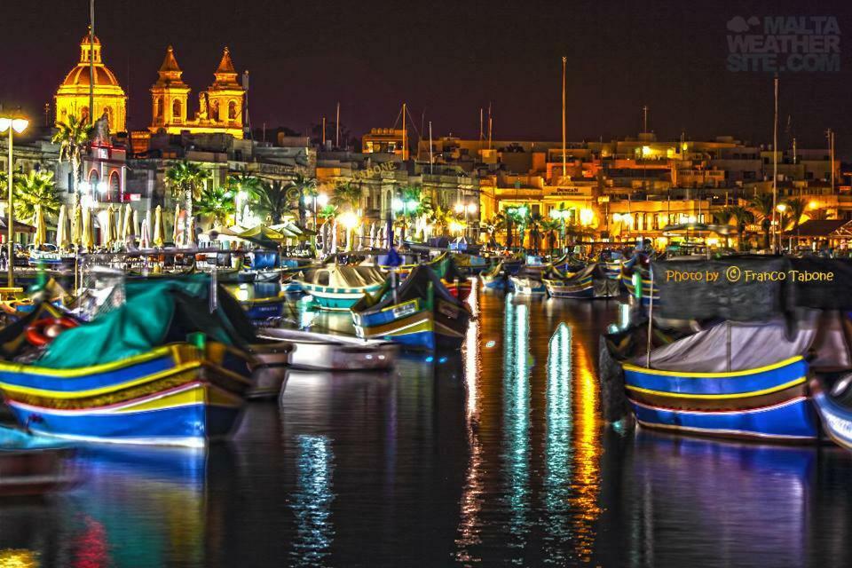 Claire'S Court Apartamento Marsaxlokk Exterior foto